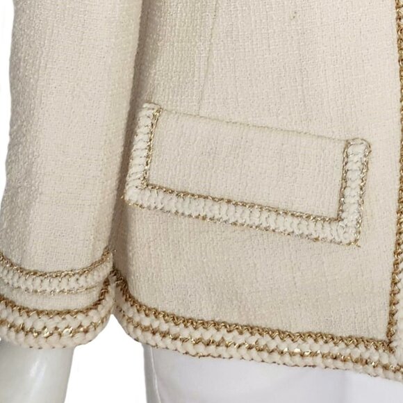 CHANEL ECRU 2017 17A PARIS COSMOPOLITE COLLECTION TWEED JACKET (40) - Picture 13 of 14